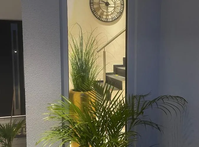 شقة Im Palmengarten - 40 Qm هيترشيم